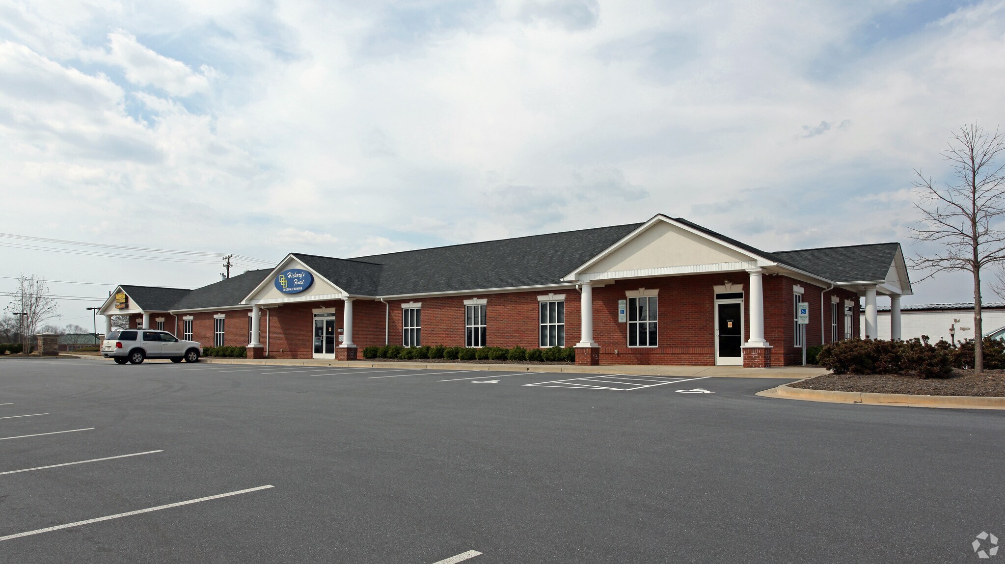 1430-1436 2nd St, Hickory, NC à louer Photo de l’immeuble– Image 1 sur 4
