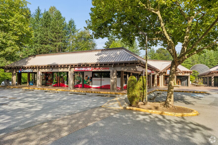 1601 Burnwood Dr, Burnaby, BC à louer - Photo de l’immeuble – Image 2 sur 5