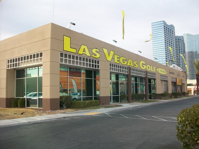 3055 Palms Center Dr, Las Vegas, NV à louer - Photo de l’immeuble – Image 3 sur 10