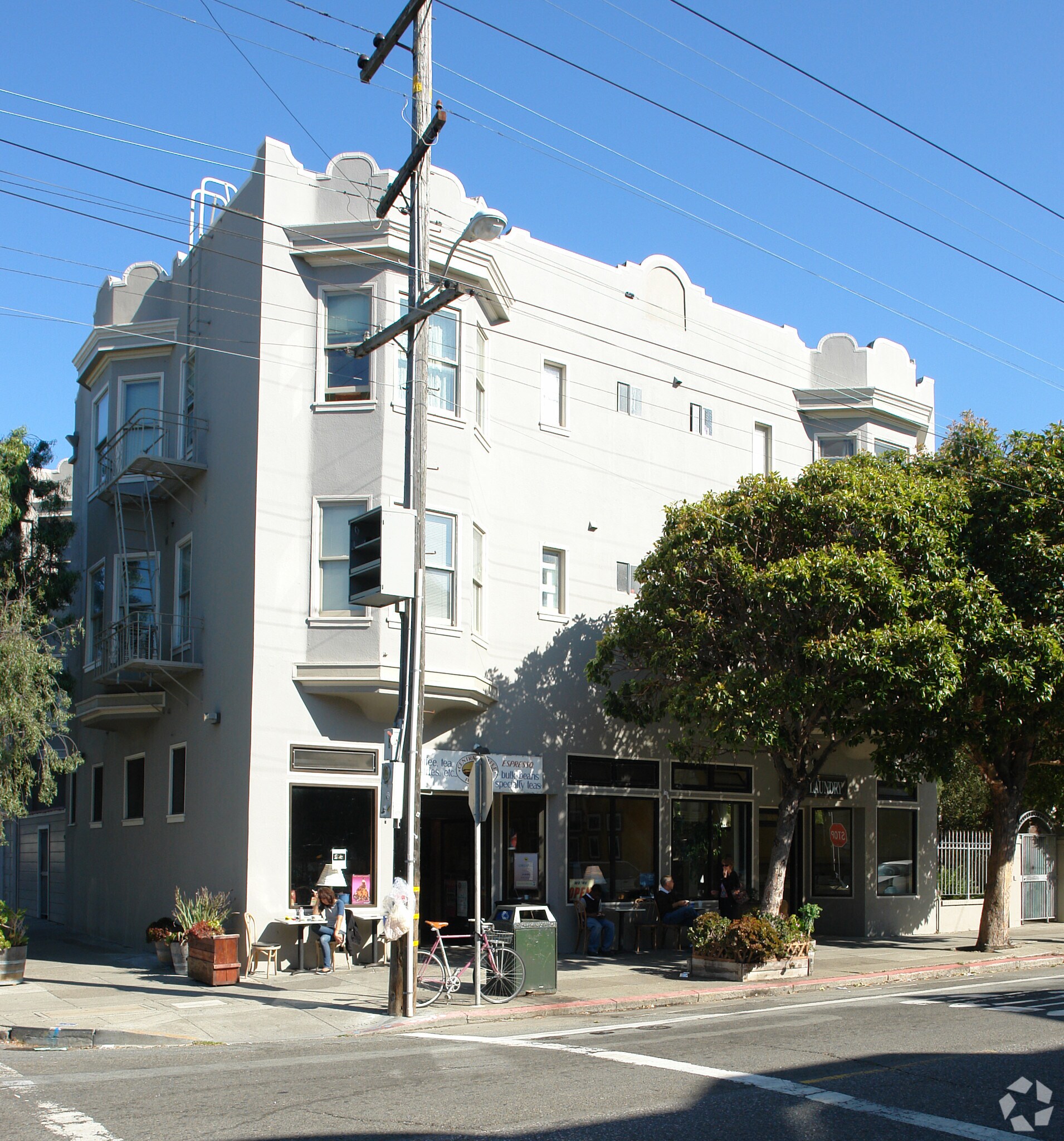 1684 Hayes St, San Francisco, CA à vendre Photo principale– Image 1 sur 9