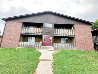 Plus de détails pour 4927 Walker Ave, Lincoln, NE - Logement à vendre