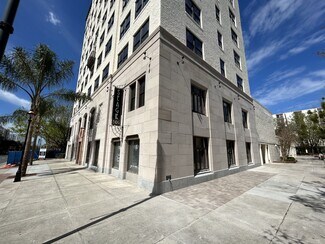 Plus de détails pour 408 W University Ave, Gainesville, FL - Bureau/Local commercial à louer