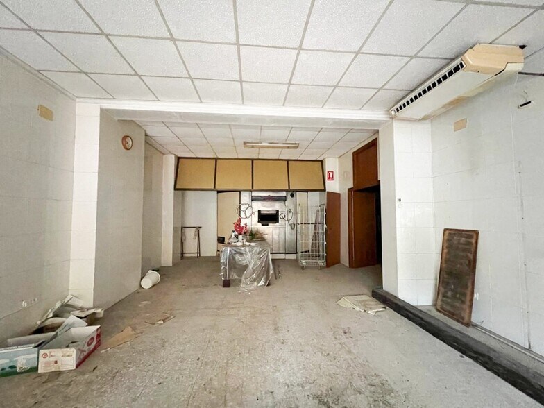 Local commercial dans València, Valencia à vendre - Photo de l’immeuble – Image 1 sur 5