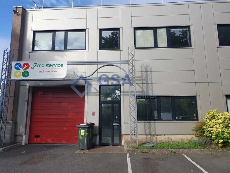 Local d’activités dans Bondoufle à louer - Photo de l’immeuble – Image 1 sur 7
