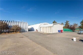 2580 Paddock Ave, Pahrump, NV à louer Photo de l’immeuble– Image 1 sur 13