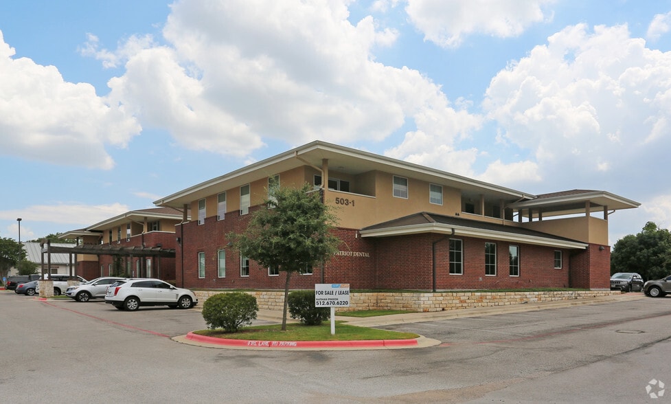 503 E Palm Valley Blvd, Round Rock, TX à vendre - Photo principale – Image 1 sur 12