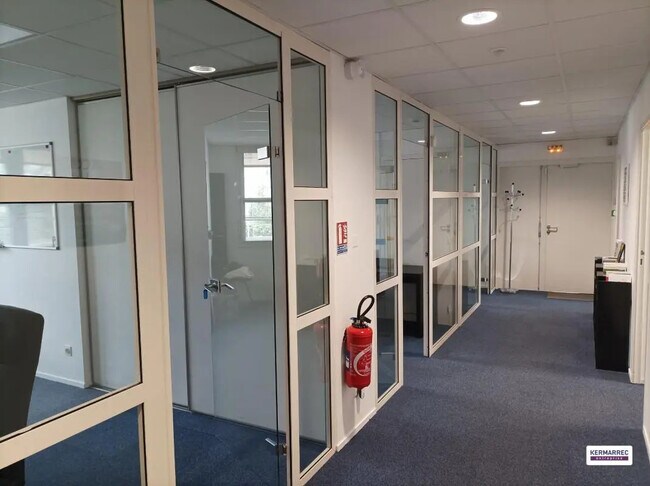 Plus de détails pour Bureau à louer