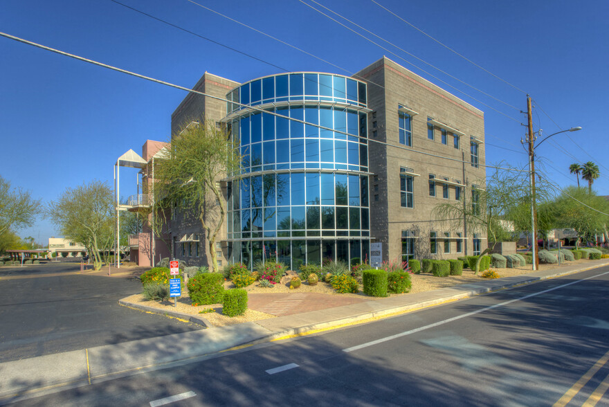 9100 N 2nd St, Phoenix, AZ à louer - Photo de l’immeuble – Image 2 sur 8