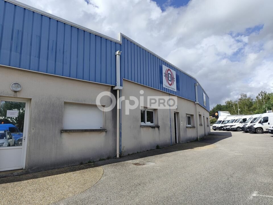 Industriel/Logistique dans Limoges à louer Photo de l’immeuble– Image 1 sur 6
