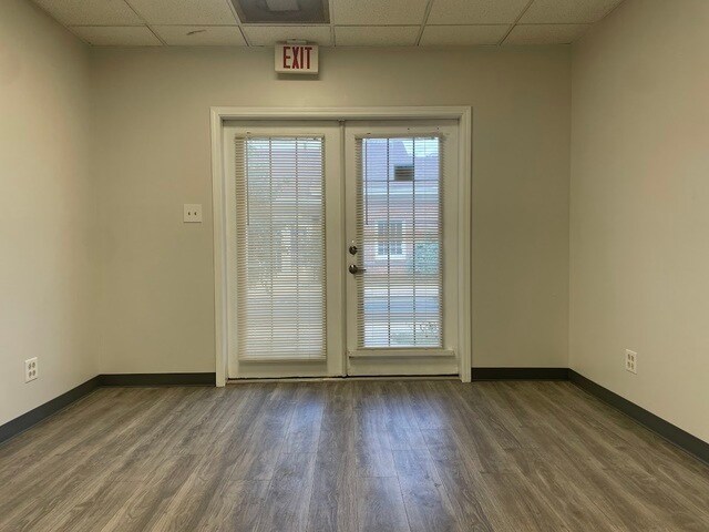 4701 Midlothian Tpke, Crestwood, IL à louer - Photo intérieure – Image 3 sur 8