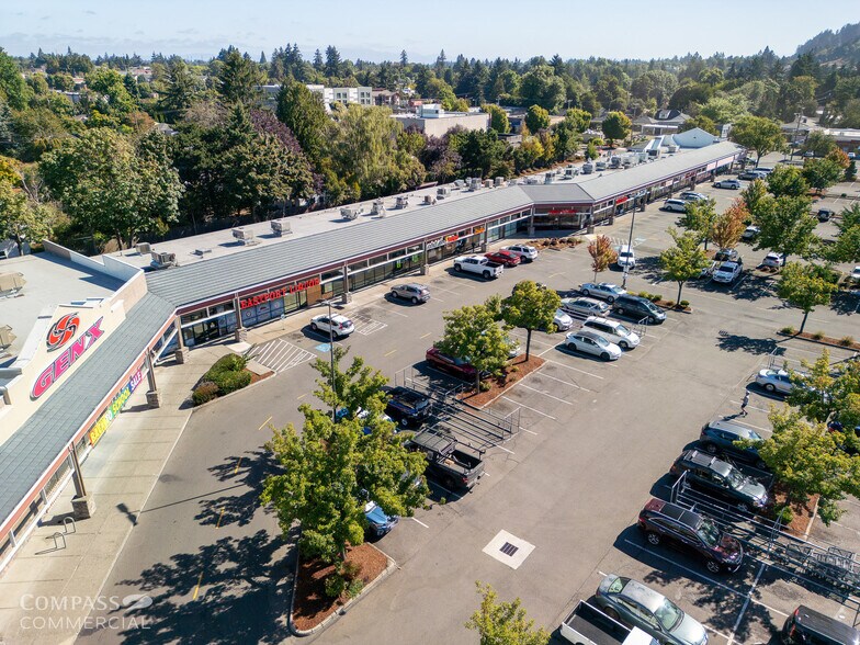 7901-8001 SE Powell Blvd, Portland, OR à louer - Photo de l’immeuble – Image 2 sur 9