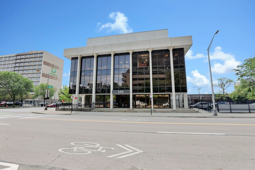 141 E Town St, Columbus, OH à louer - Photo de l’immeuble – Image 1 sur 52