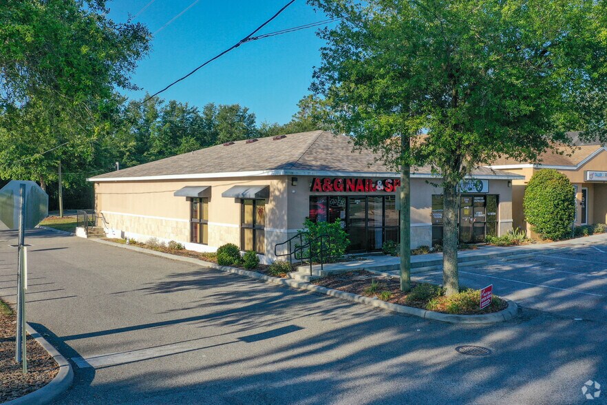 23900 State Road 54, Lutz, FL à louer - Photo de l’immeuble – Image 2 sur 5