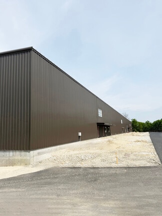Plus de détails pour 63 Londonderry Turnpike Tpke, Hooksett, NH - Industriel/Logistique à louer