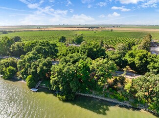 Plus de détails pour 14268 CA-160, Isleton, CA - Logement à vendre