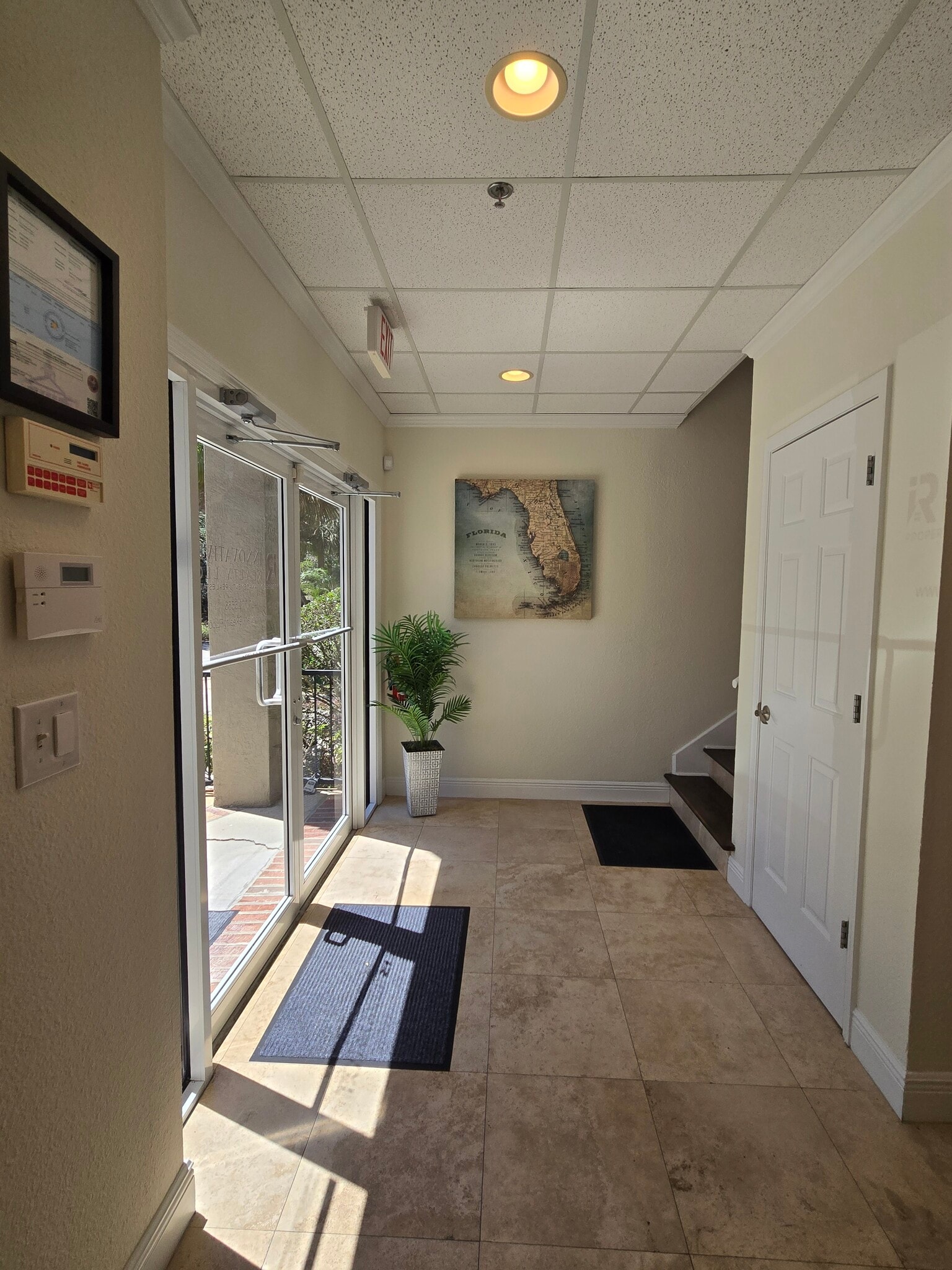 151 Lookout Pl, Maitland, FL à louer Photo intérieure– Image 1 sur 36