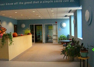 15 Hudson Park Dr, Hudson, NH à louer Photo intérieure– Image 1 sur 15