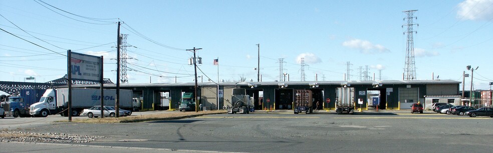 350 Central Ave, Kearny, NJ à louer - Photo de l’immeuble – Image 1 sur 1