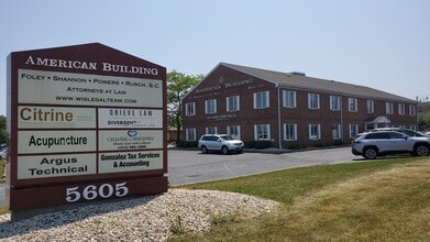 5605 Washington Ave, Racine, WI à louer Photo de l’immeuble– Image 1 sur 3
