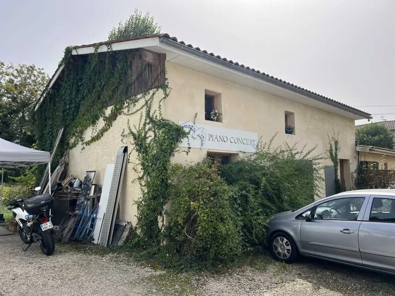 Local d'activités dans Bassens à vendre - Photo de l’immeuble – Image 1 sur 5