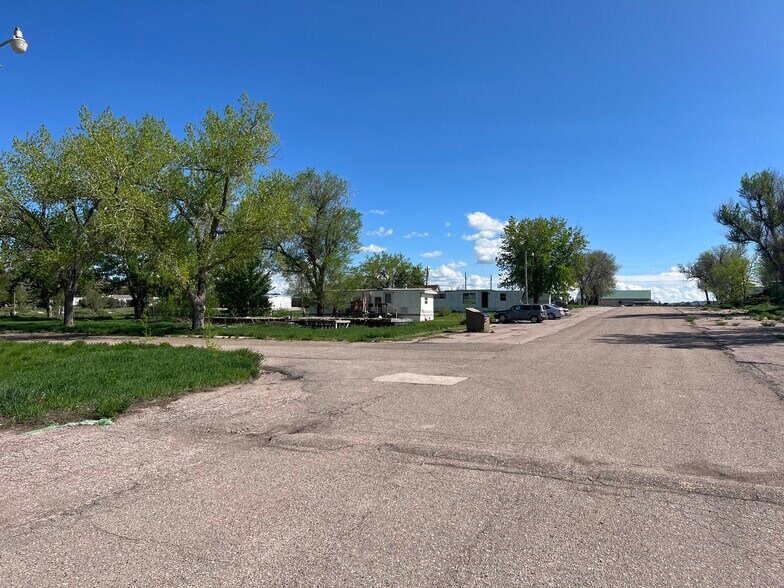 15 Regency Ct, Chadron, NE à vendre - Photo de l’immeuble – Image 3 sur 13