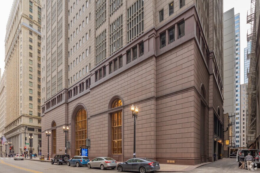 190 S La Salle St, Chicago, IL à louer - Photo de l’immeuble – Image 2 sur 20