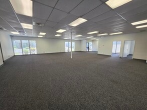 4135 Northgate Blvd, Sacramento, CA à louer Photo intérieure– Image 1 sur 5