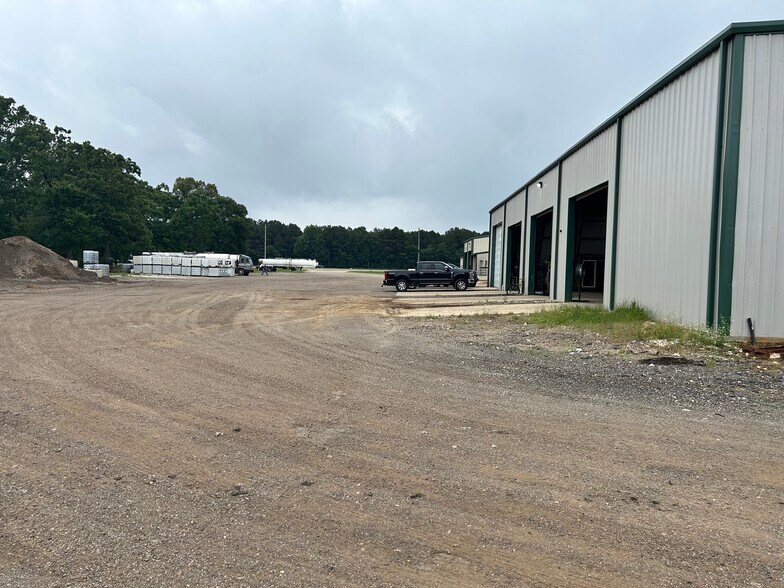 159 County Road 2103, New Boston, TX à louer - Photo de l’immeuble – Image 2 sur 9