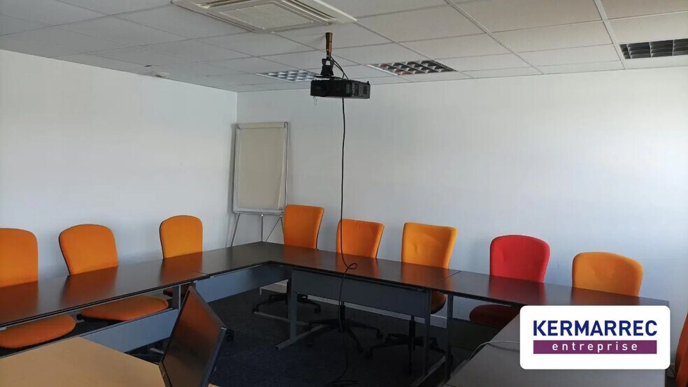 Bureau dans Saint-Herblain à louer - Photo de l’immeuble – Image 2 sur 8