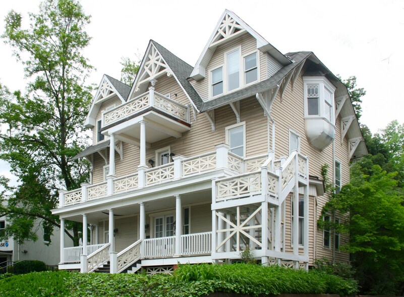 54 N Broadway, Tarrytown, NY à louer - Photo de l’immeuble – Image 1 sur 22