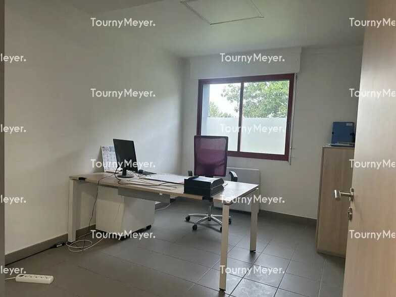 Local d’activités dans Couëron à louer - Photo intérieure – Image 3 sur 5