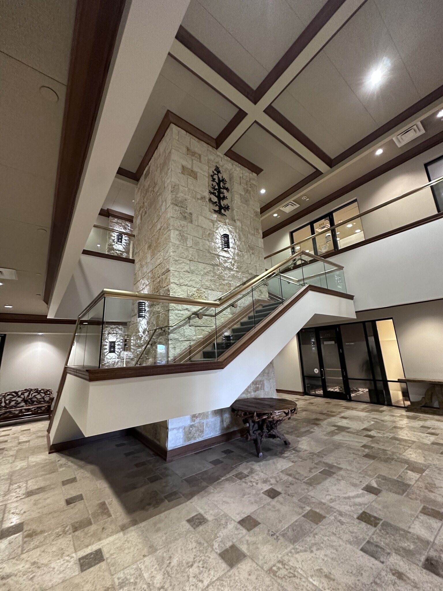335 E Sonterra Blvd, San Antonio, TX à louer Photo principale– Image 1 sur 15