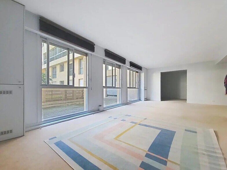 Bureau dans Paris à vendre - Photo de l’immeuble – Image 1 sur 6