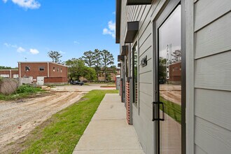 11606 Westlock Dr, Tomball, TX à louer Photo de l’immeuble– Image 1 sur 9