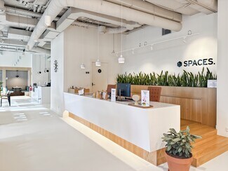 Plus de détails pour Calle Santa Leonor, 65, Madrid - Coworking à louer