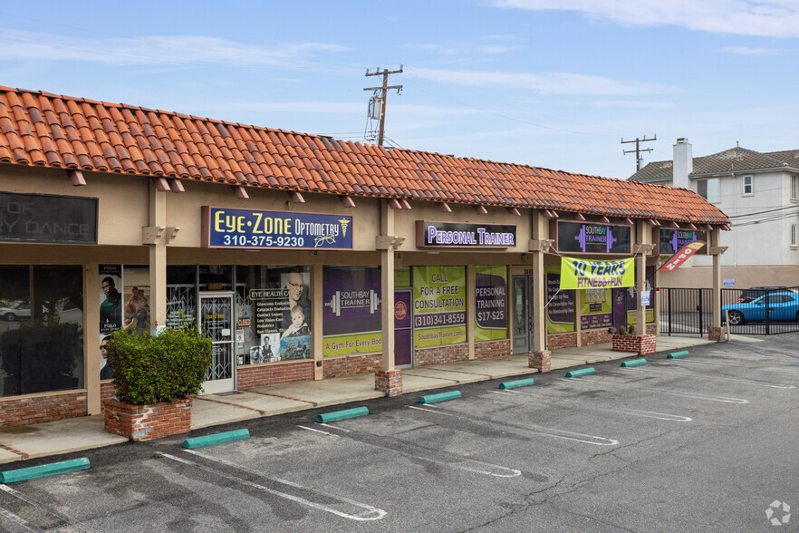 3855-3885 Pacific Coast Hwy, Torrance, CA à louer - Photo de l’immeuble – Image 2 sur 4