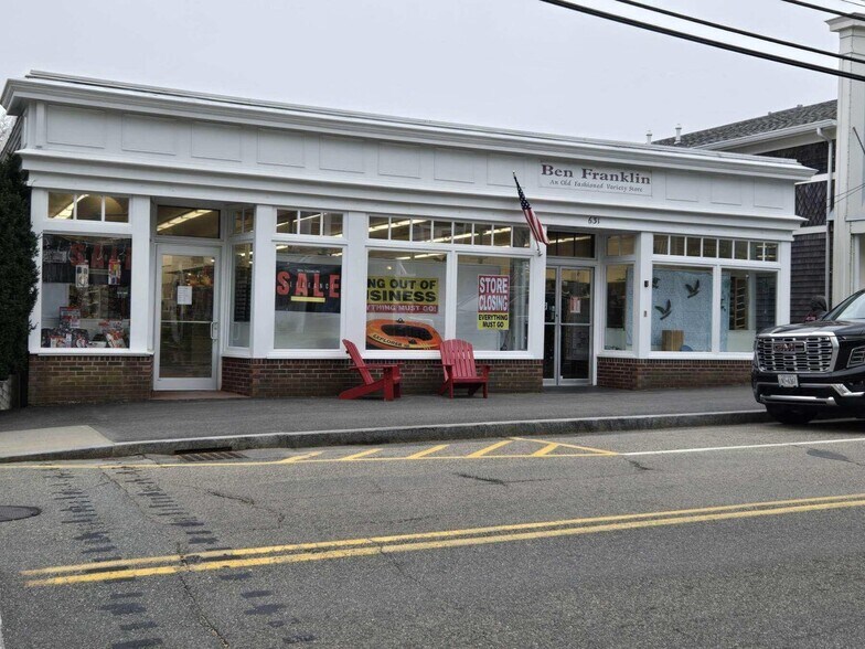 631 Main St, Chatham, MA à louer - Photo de l’immeuble – Image 1 sur 17