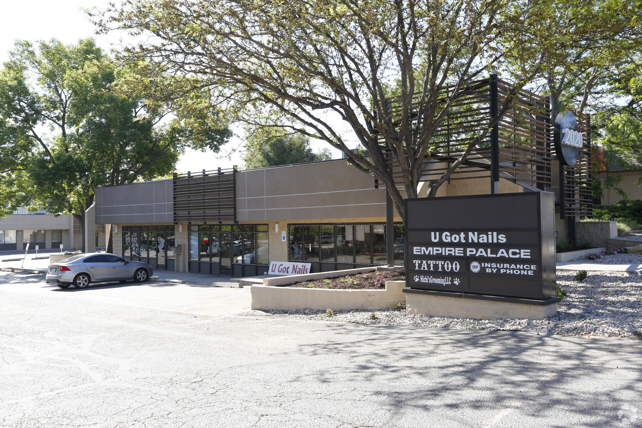 2020 S College Ave, Fort Collins, CO à louer Photo principale– Image 1 sur 3