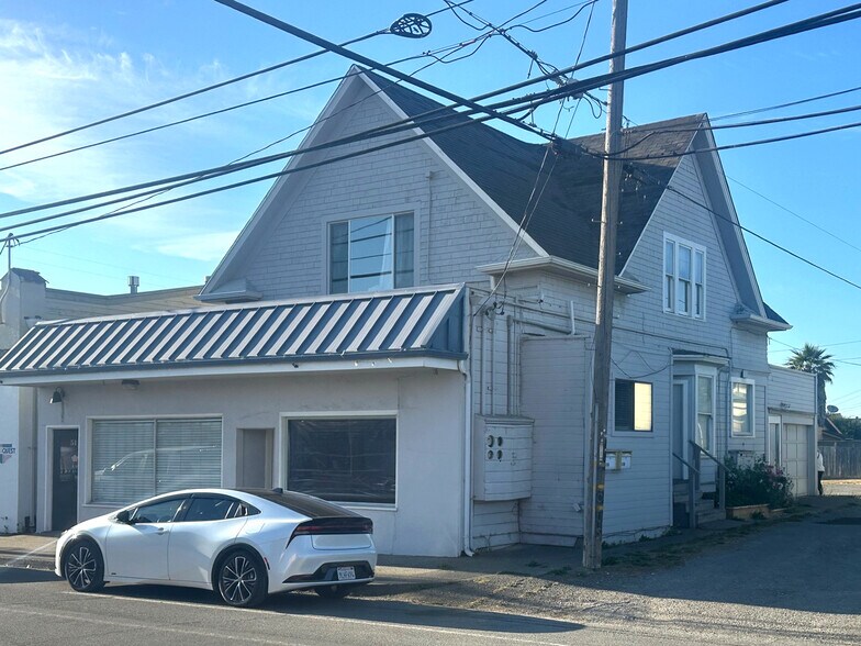 511 Henderson St, Eureka, CA à vendre - Photo de l’immeuble – Image 2 sur 22