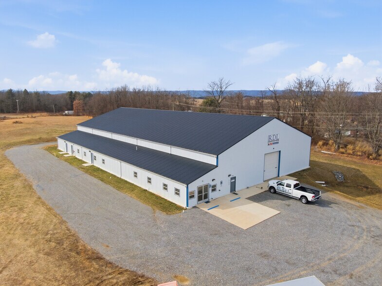 5192 Dominion Dr, Dublin, VA à vendre - Photo principale – Image 1 sur 76