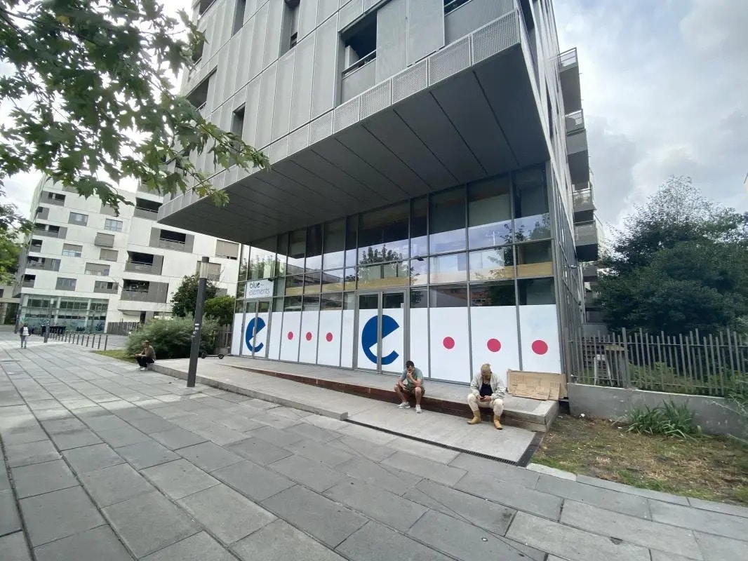 Bureau dans Bordeaux à louer Photo de l’immeuble– Image 1 sur 9