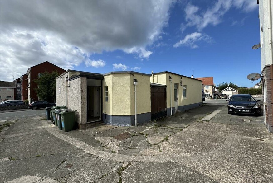 14 Cranford Crescent, Rhos On Sea, Colwyn Bay à louer - Photo de l’immeuble – Image 2 sur 2