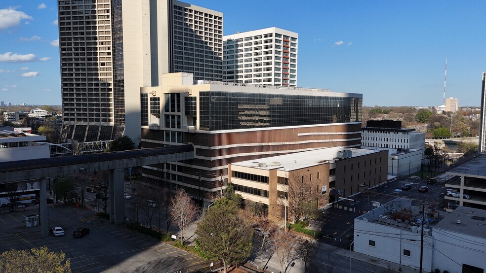227 Courtland St NE, Atlanta, GA à louer - Photo de l’immeuble – Image 3 sur 7