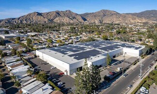 Plus de détails pour 13207 Bradley Ave, Sylmar, CA - Industriel/Logistique à louer