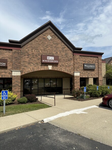 441-463 S Landmark Ave, Bloomington, IN à louer - Photo de l’immeuble – Image 2 sur 14