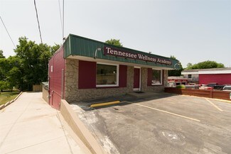 Plus de détails pour 600 E Old Hickory Blvd, Madison, TN - Local commercial à vendre
