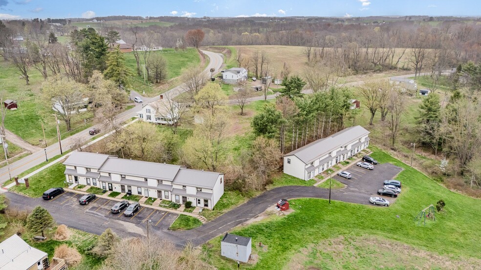 250 N Columbus St, Somerset, OH à vendre - Aérien – Image 2 sur 3
