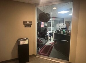 1035 Rt 46 E, Clifton, NJ à louer Photo intérieure– Image 1 sur 10