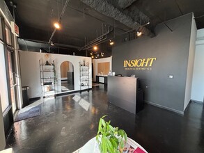 1652-1654 W North Ave, Chicago, IL à louer Photo intérieure– Image 2 sur 17