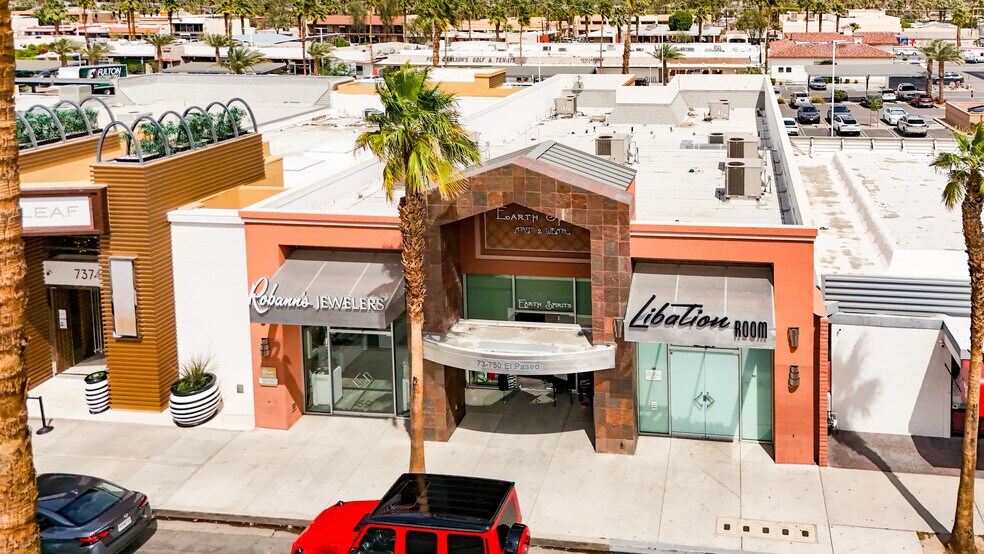 73750 El Paseo, Palm Desert, CA à vendre - Photo de l’immeuble – Image 1 sur 14